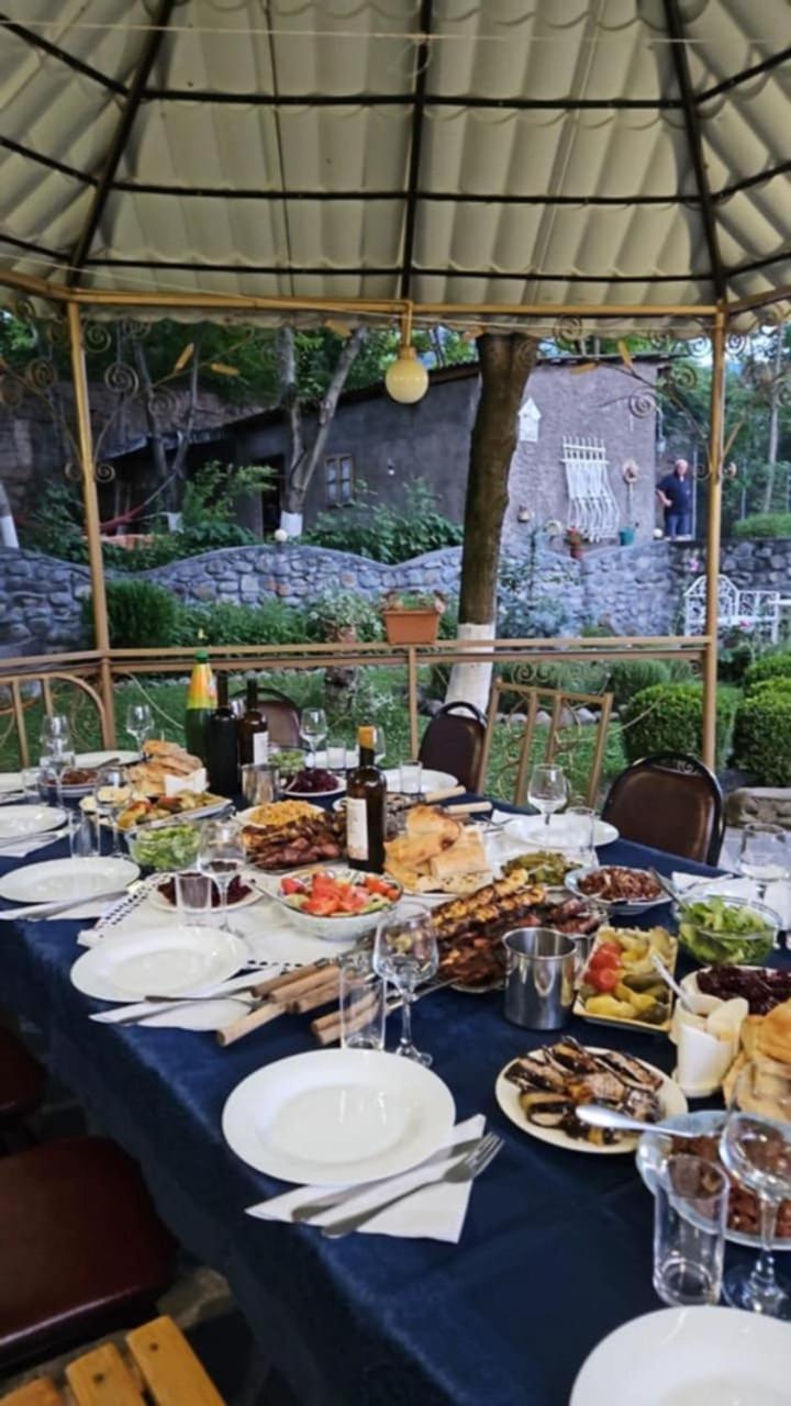 Family Hotel Lago & Wine Cellar Lagodechi Exterior foto